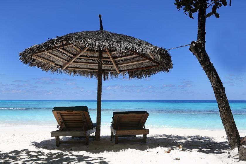 malediwy wakacje 2023, wczasy na malediwach, wycieczka na malediwy, malediwy z niemiec, malediwy plaże, archipelag malediwy, malediwy nurkowanie, malediwy podwodne safari, malediwy wypoczynek